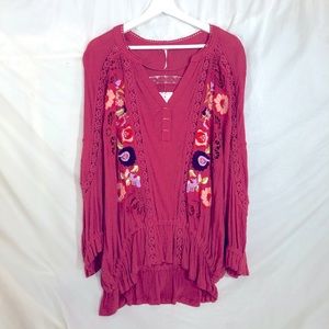 FREE PEOPLE NWT Serafina Embroidered Crochet Top M